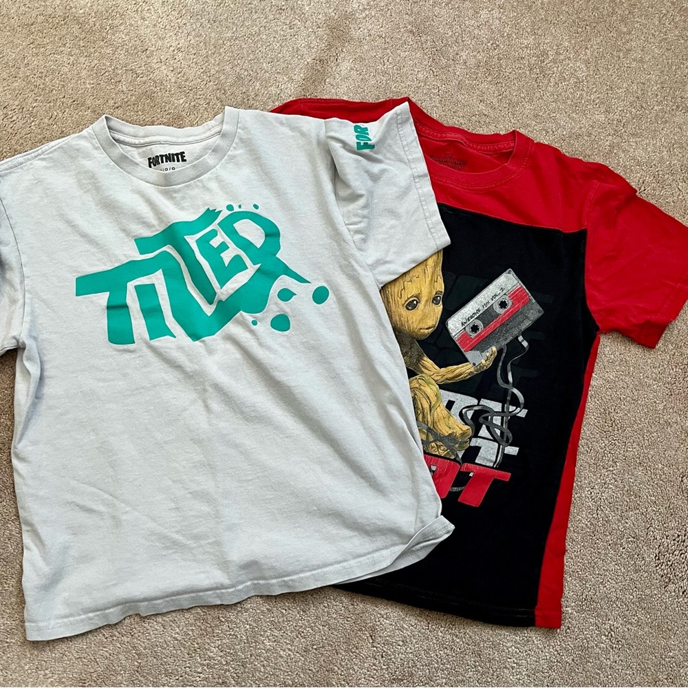 Boys large tshirts